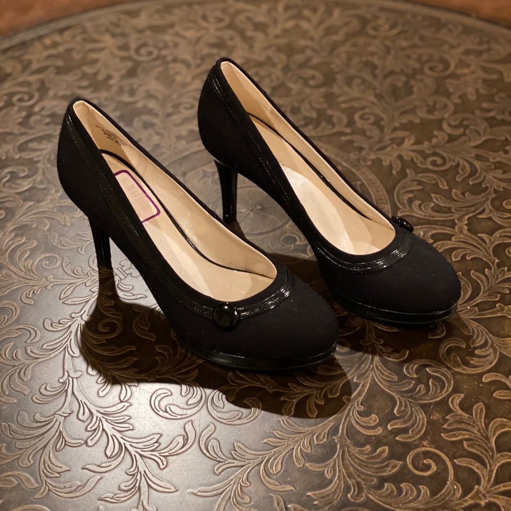 Nine West pumps, size 5